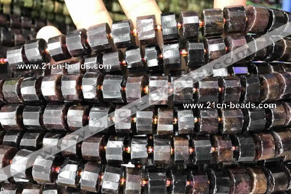 CRB2097 15.5 inches 11mm - 12mm faceted tyre orange garnet beads