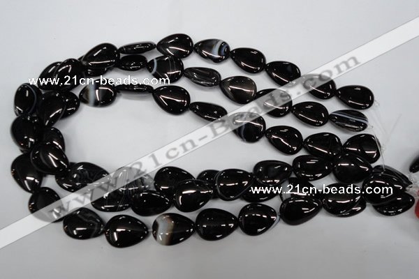 CAG2927 15.5 inches 15*20mm flat teardrop black line agate beads