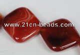 CAG3237 15.5 inches 25*25mm diamond red line agate beads