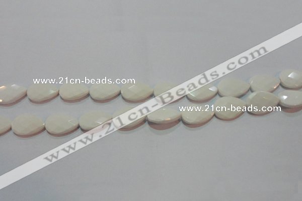 CAG7264 15.5 inches 10*14mm faceted flat teardrop white agate beads