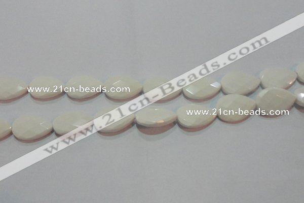 CAG7266 15.5 inches 13*18mm faceted flat teardrop white agate beads