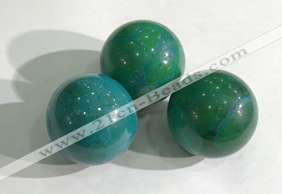 CDN1047 30mm round dyed white howlite decorations wholesale