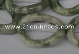 CFG270 15.5 inches 25*30mm carved oval peace stone beads