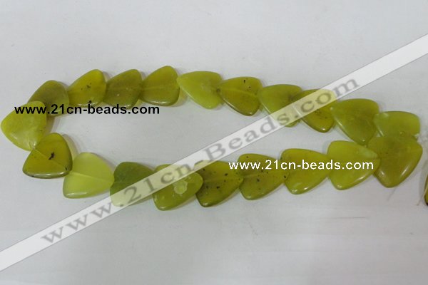 CFG537 15.5 inches 25*25mm carved triangle Korean jade beads