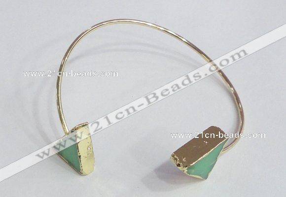 CGB793 12*16mm - 13*18mm triangle Australia chrysoprase bangles