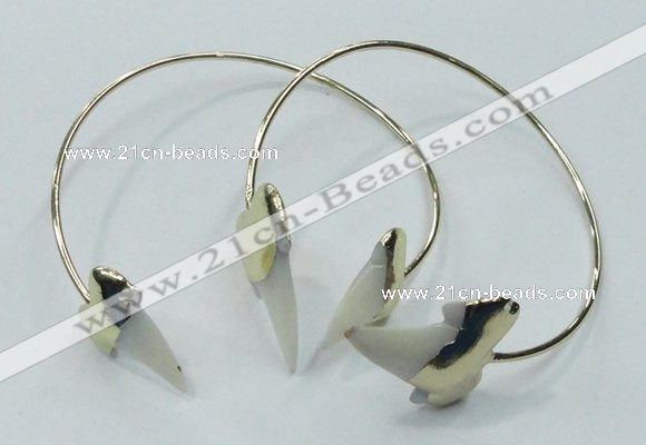 CGB795 18*25mm - 22*28mm teeth-shaped shell bangles wholesale