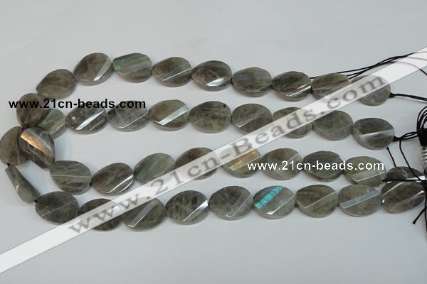 CLB202 15.5 inches 15*20mm faceted & twisted oval labradorite beads