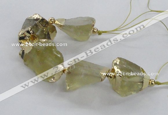 CNG2387 7.5 inches 15*25mm - 20*30mm nuggets lemon quartz beads