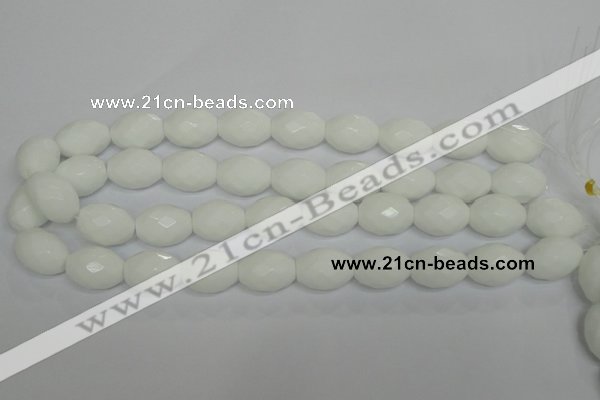 CPB49 15.5 inches 15*20mm faceted rice white porcelain beads