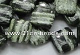 CSJ31 15.5 inches 15*15mm diamond green silver line jasper beads