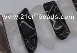 CTD356 10*25mm - 10*50mm wand white crystal & smoky quartz beads