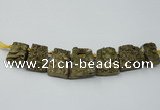 CTD823 Top drilled 20*30mm - 35*45mm trapezoid agate beads