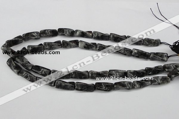 CTW135 15.5 inches 9*20mm twisted trihedron black labradorite beads