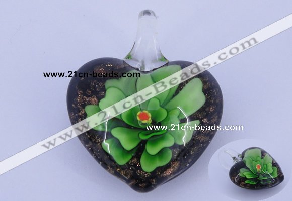 LP19 18*32*39mm heart inner flower lampwork glass pendants