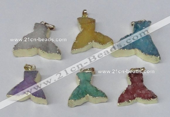 NGP2231 20*25mm - 22*30mm fishtail druzy agate gemstone pendants