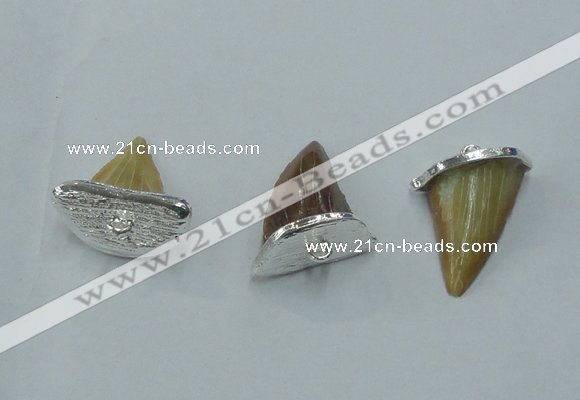 NGP2497 18*20mm - 22*25mm shark teeth pendants wholesale