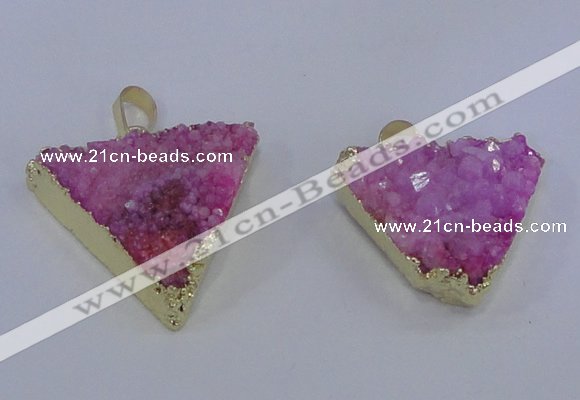 NGP4048 25*30mm – 30*35mm triangle druzy quartz pendants