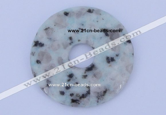 NGP610 5pcs 5*45mm kiwi stone donut pendants wholesale
