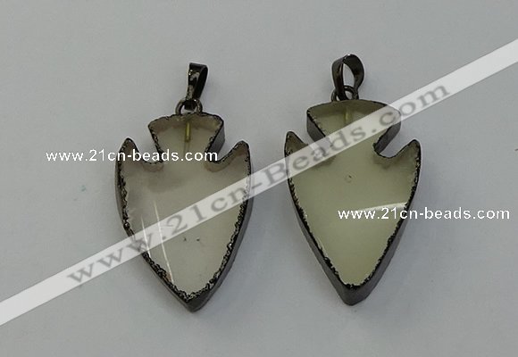 NGP6452 22*28mm - 25*35mm arrowhead lemon quartz pendants